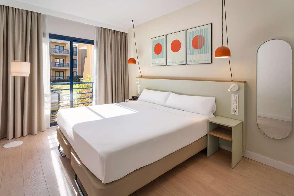 צ'יקלנה דה לה פרונטרה Sol Sancti Petri Aparthotel חדר תמונה